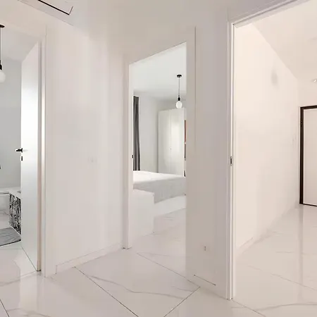 Διαμέρισμα Modern Λατίνα